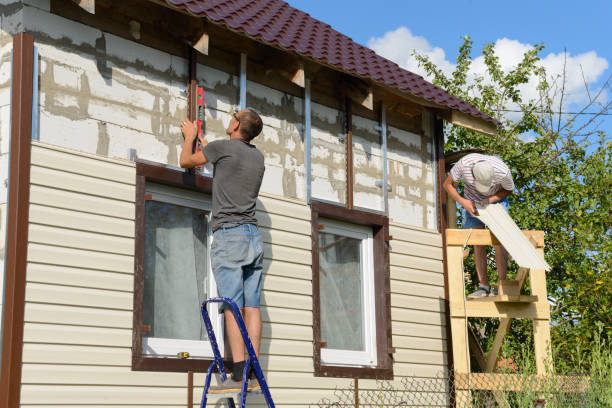 Best Insulated Siding Installation  in Toppenish, WA